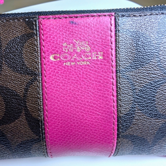 Coach Signature Brown & Fuchsia Zip Wristlet Clutch - Picture 2 of 6